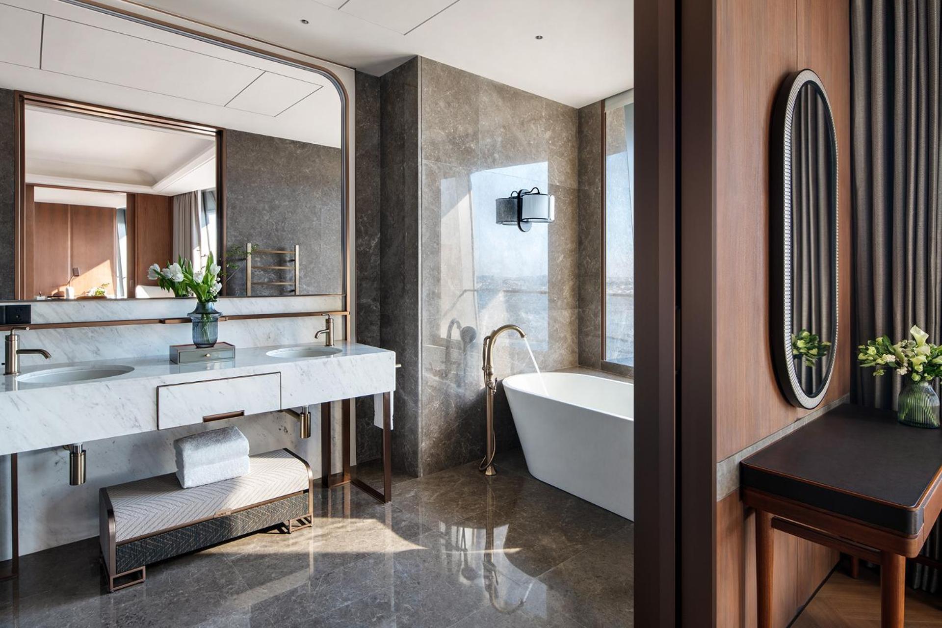 Four Seasons Hotel Dalian Exterior foto